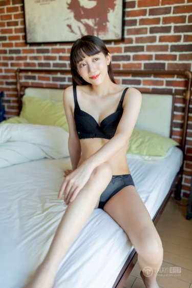 蓝川美夏